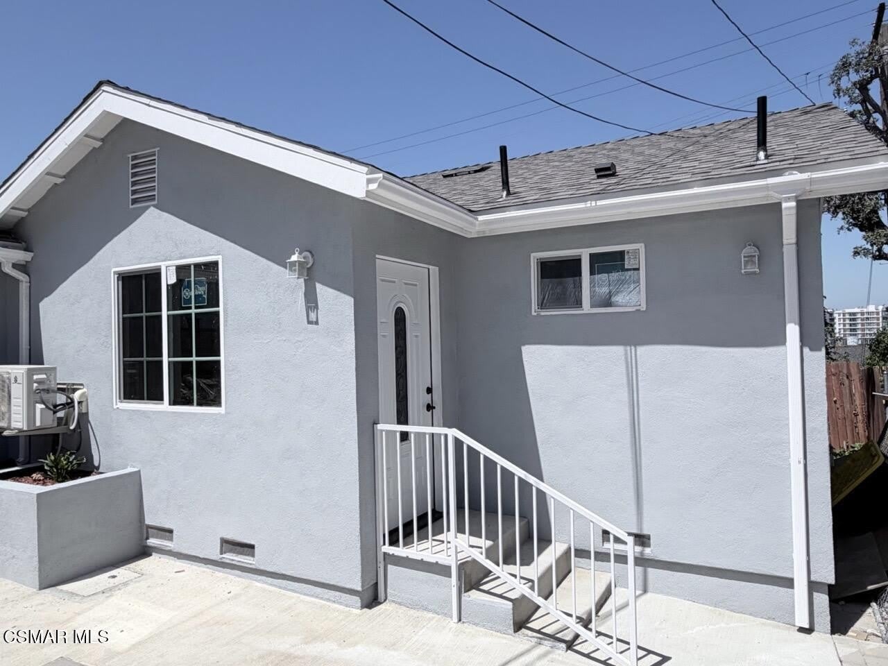 137 N Commonwealth Avenue – photo 1