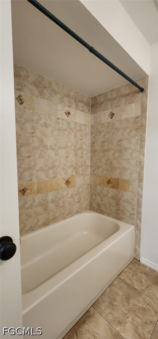 3417 SW Santa Barbara Place – photo 5