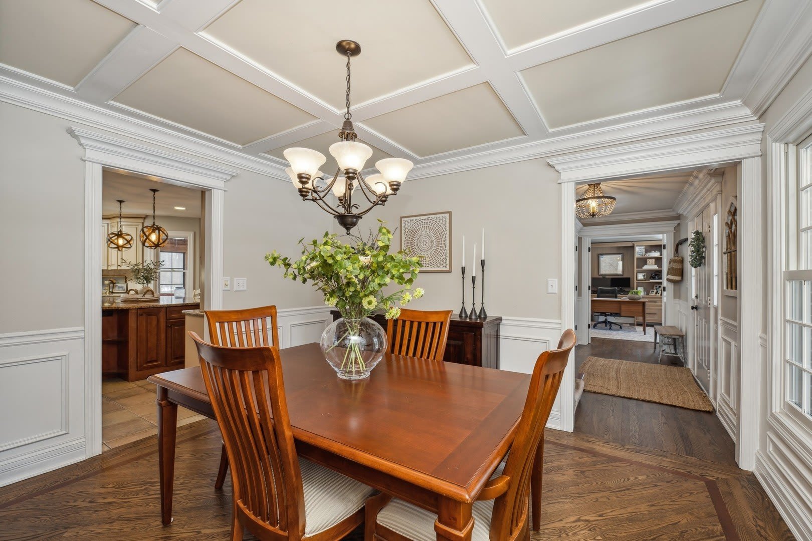 2104 Kenton Lane – photo 5