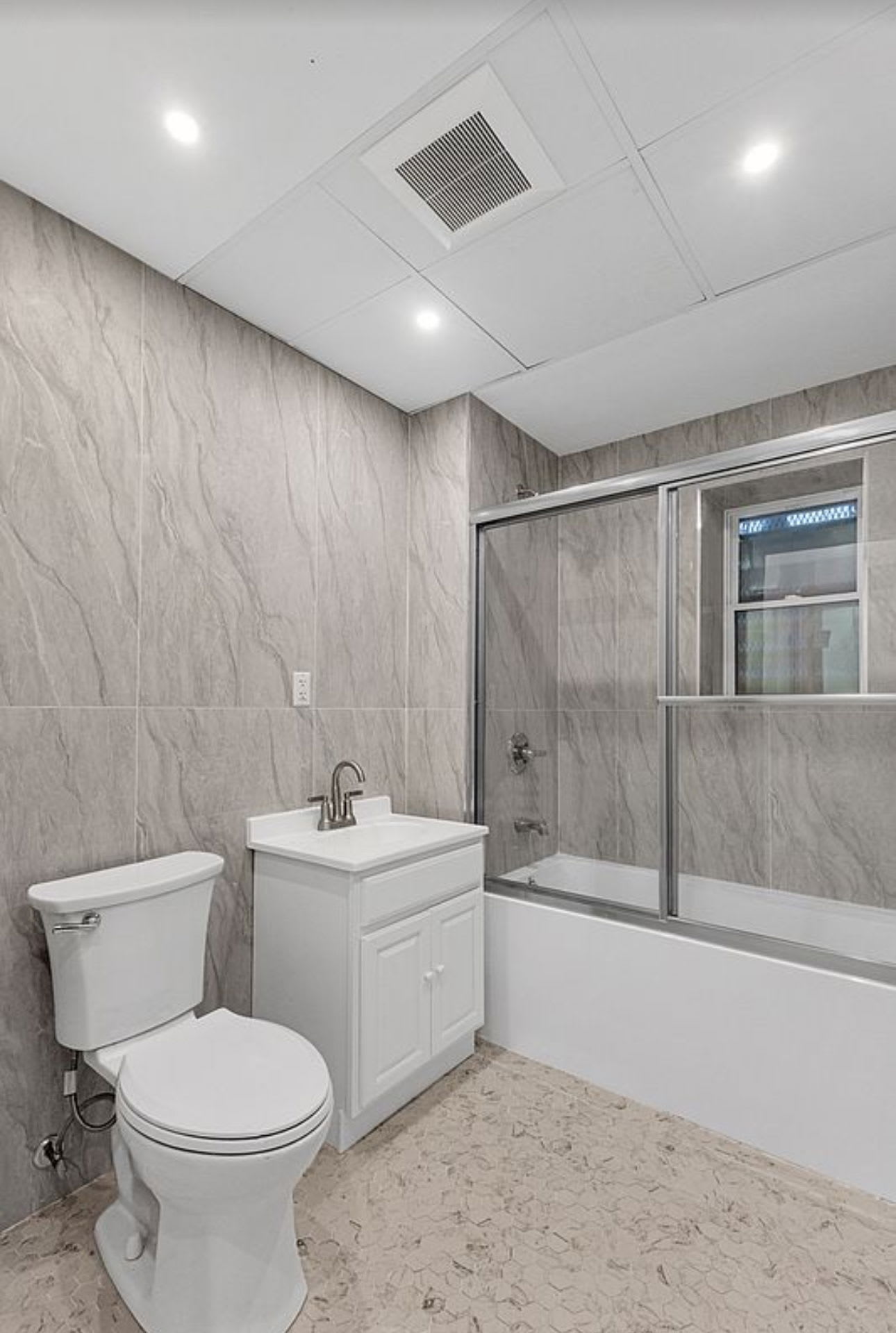 81 Willoughby Street – photo 4