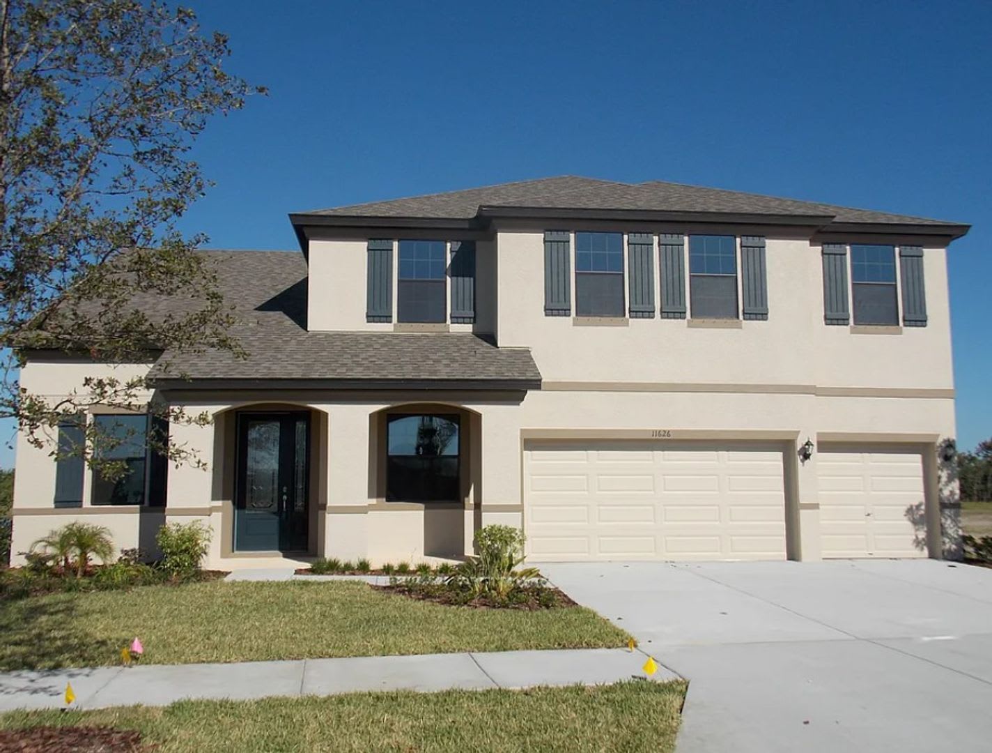 Spacious 5BR/4BA Home with Pool in Riverview – photo 1