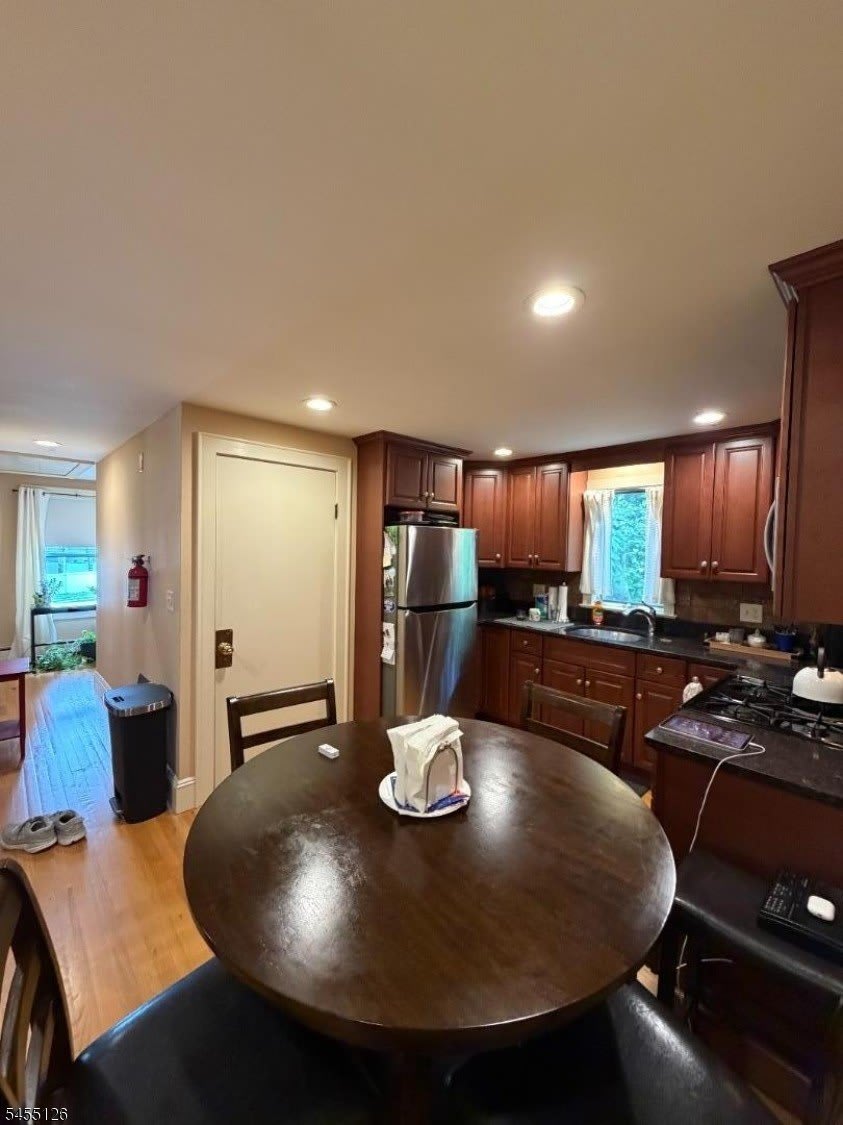224 Pompton Ave – photo 3
