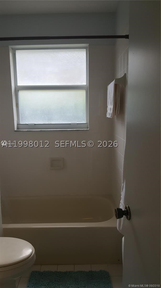 15989 SW 149th Ter – photo 4
