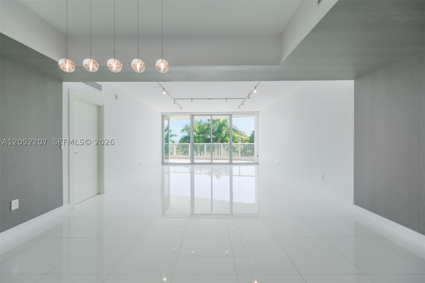 2627 S Bayshore Dr – photo 4