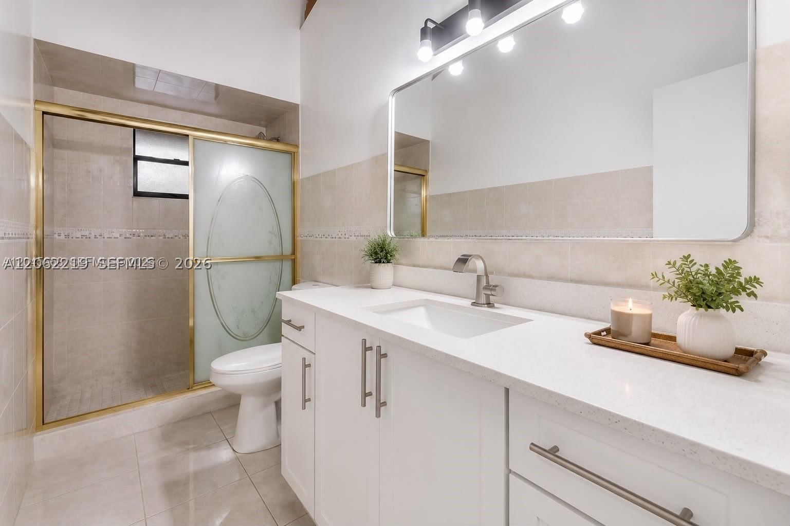 601 Leslie Dr – photo 4