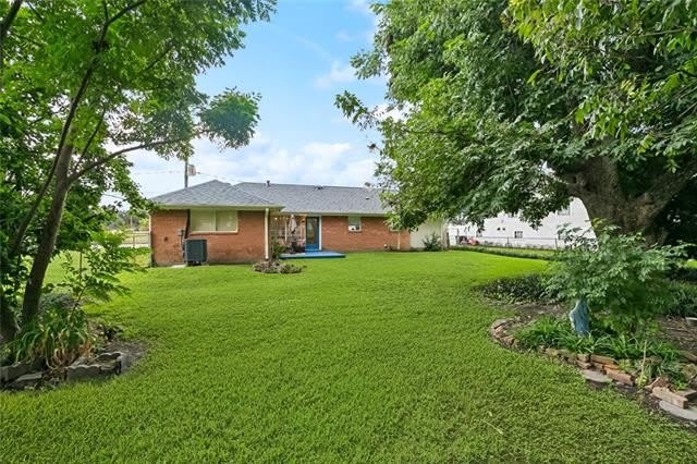 839 BEHRMAN Avenue – photo 3