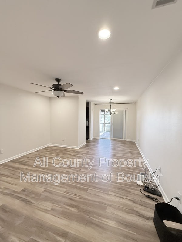 1576 Bradley Drive – photo 2