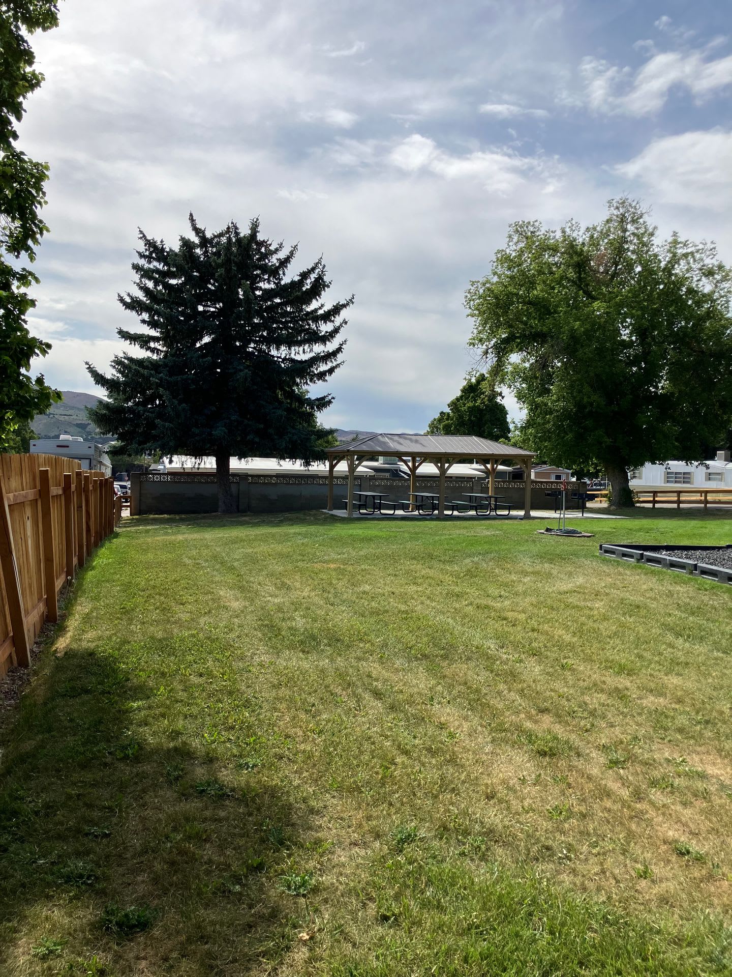 Elk Village – photo 1