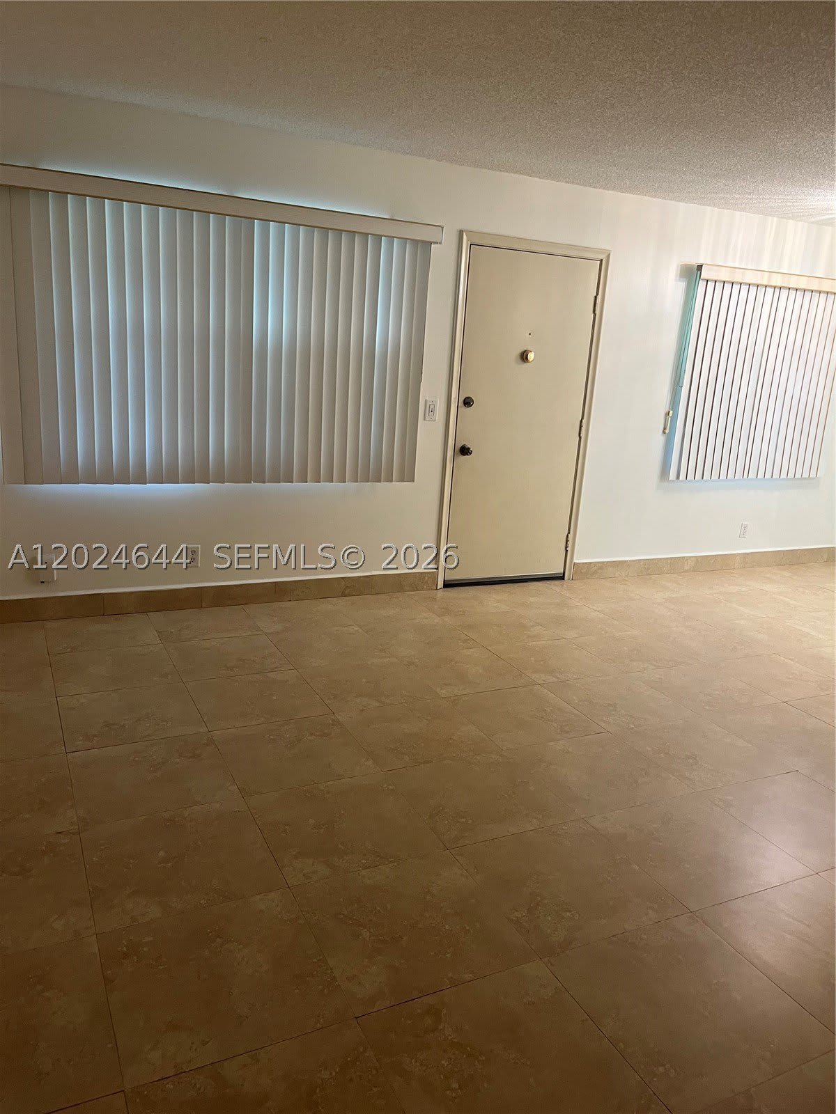 13500 SW 1st St – photo 5