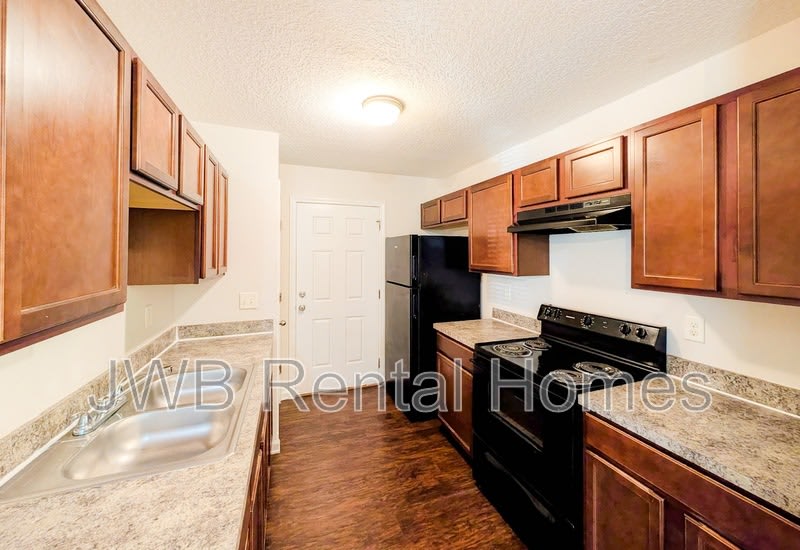 1186 Pangola Dr – photo 2