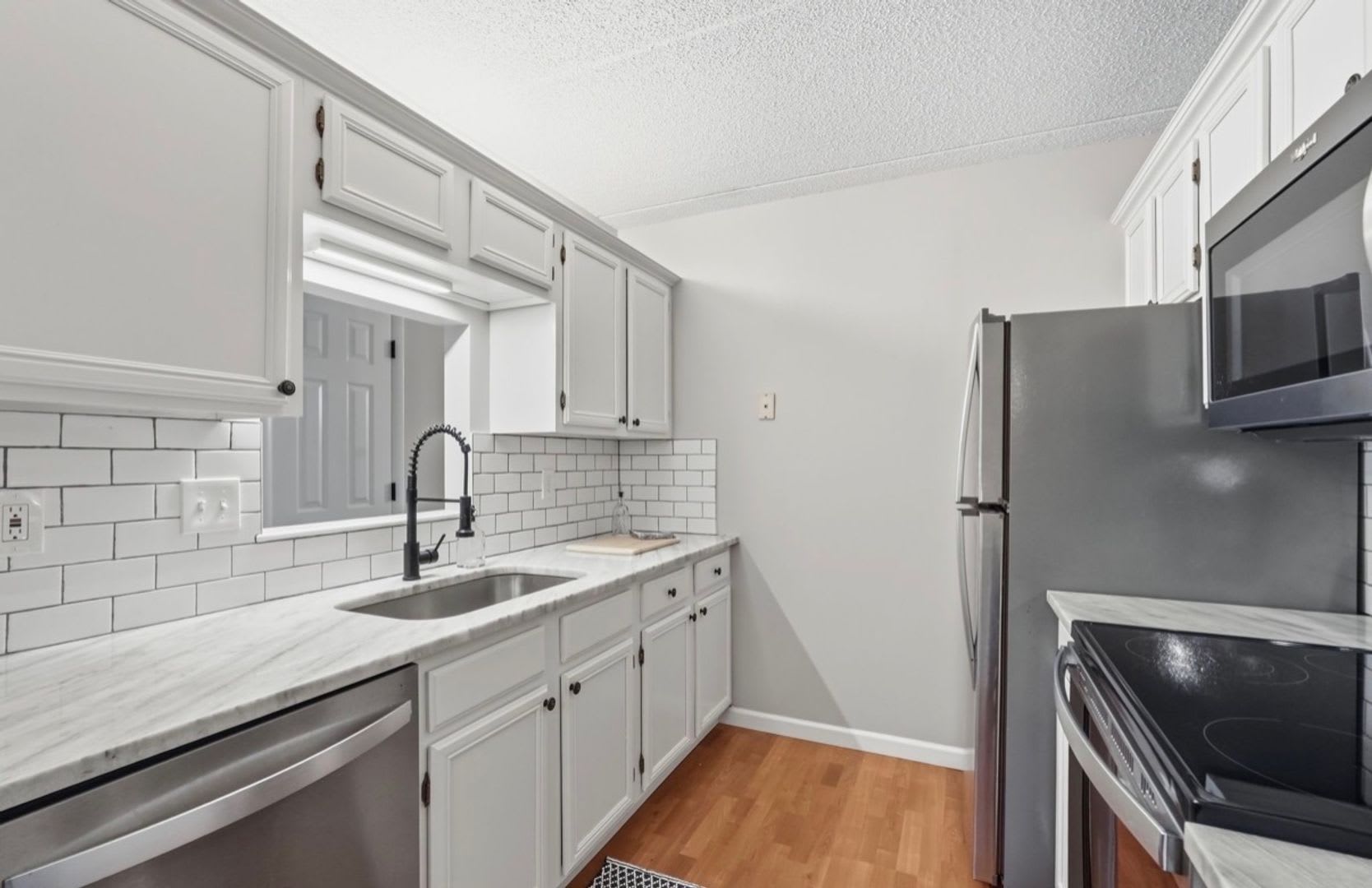 Condo-HOLYOKE – photo 5