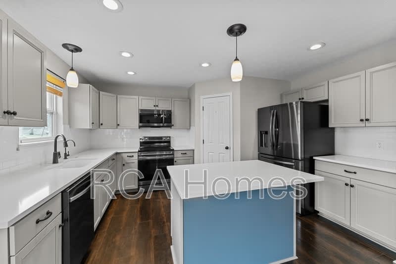 7827 Wedgetail Drive – photo 5