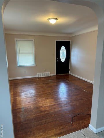 4810 Ternes Street – photo 3