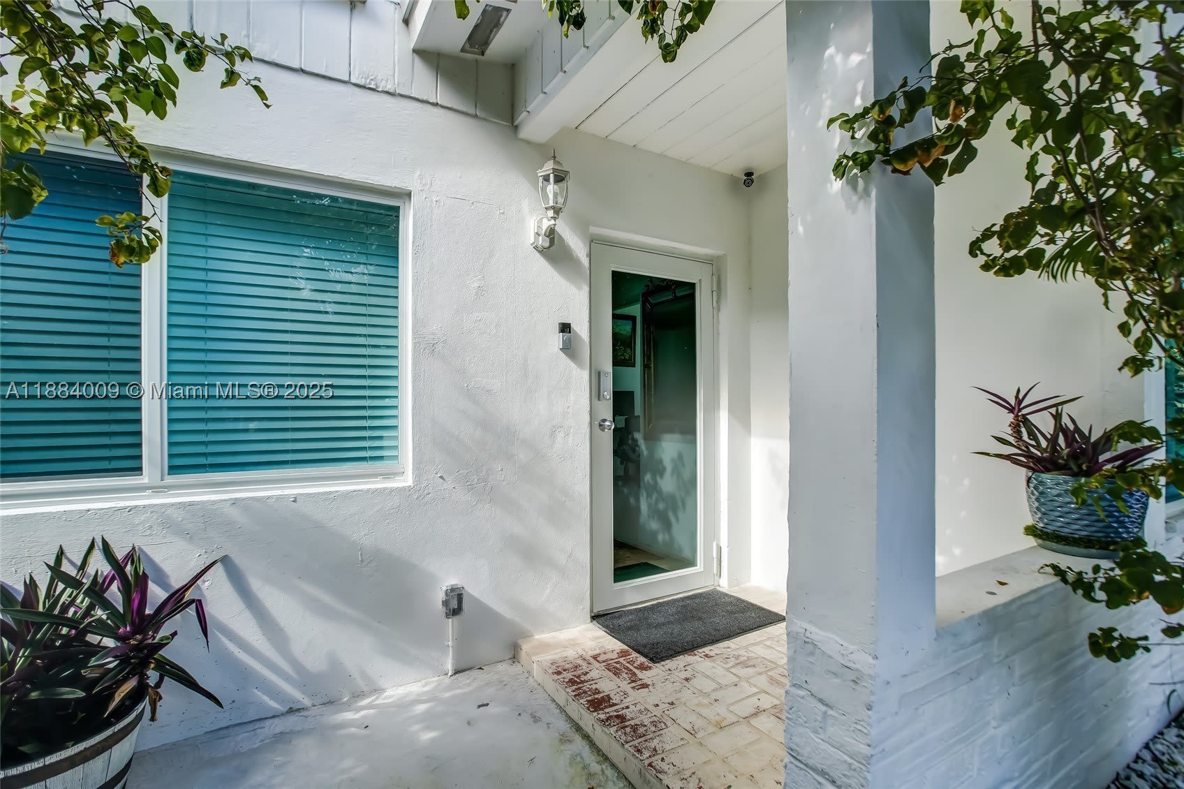 2601 NE 11th Ct – photo 4