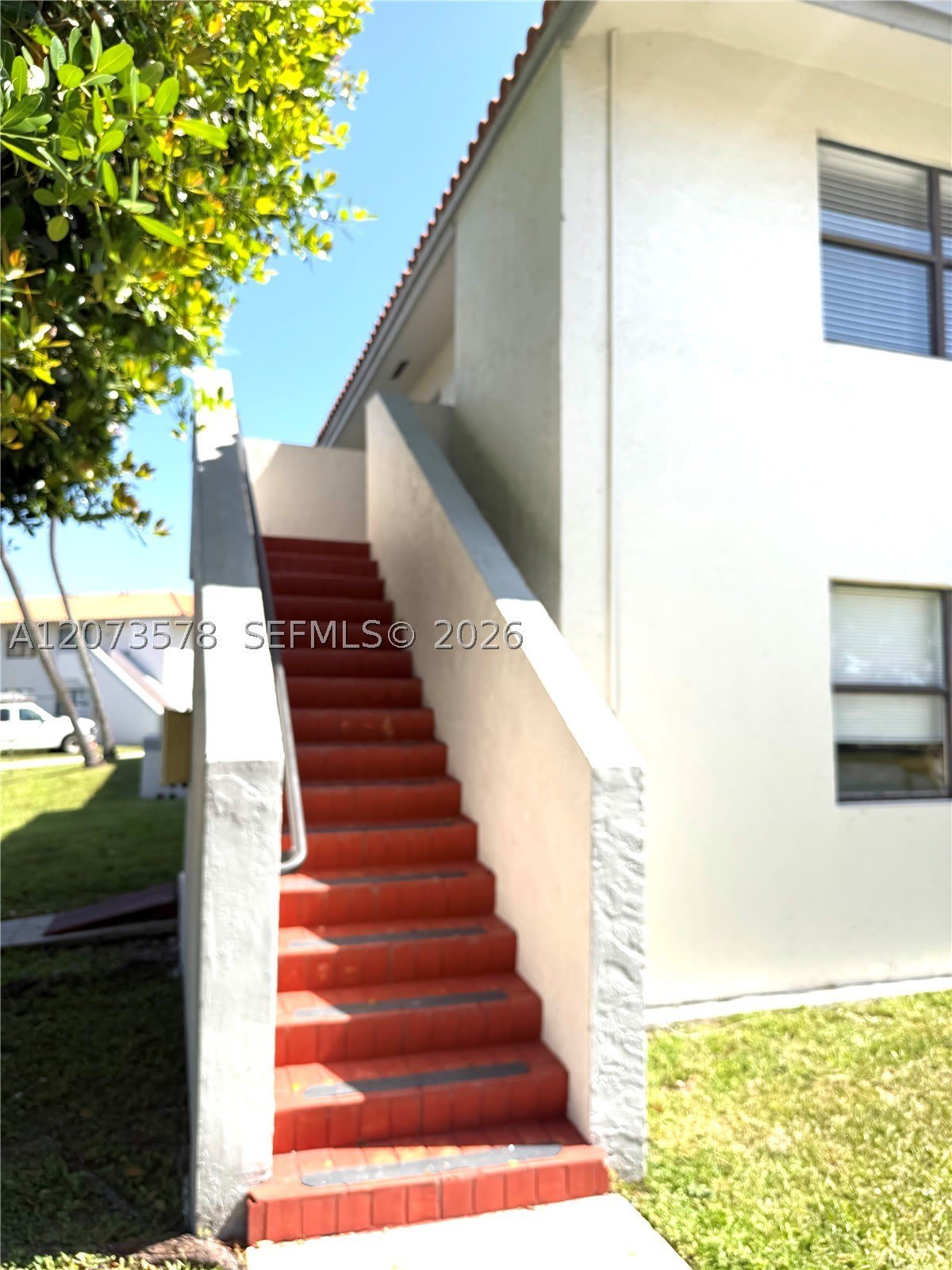 14829 SW 80th St – photo 3
