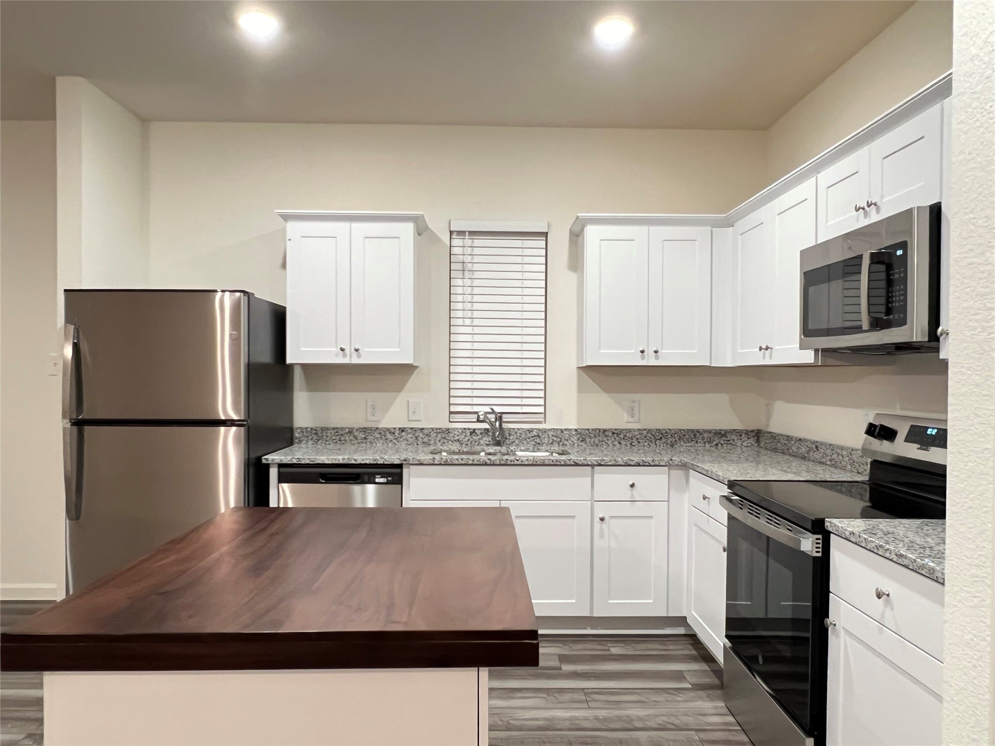 902 Lexington Lane – photo 5