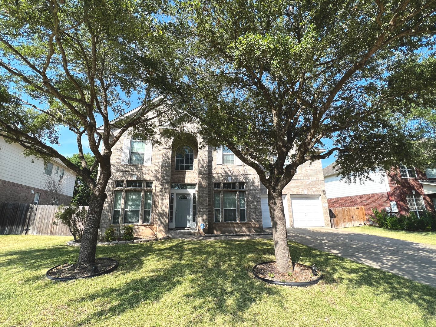 Two Story Large 4 Bedroom And 2 5 Bathroom Home Is For Rent In A Quiet Neighborhood Of Pflugerville Texas – photo 1