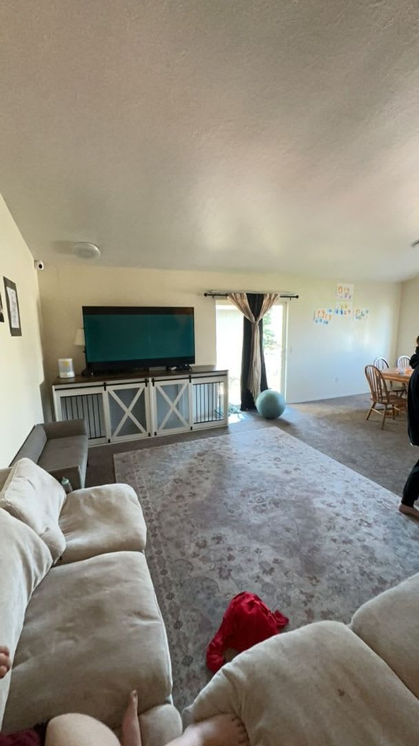 3RD AVENUE DUPLEX (APP#18) – photo 2