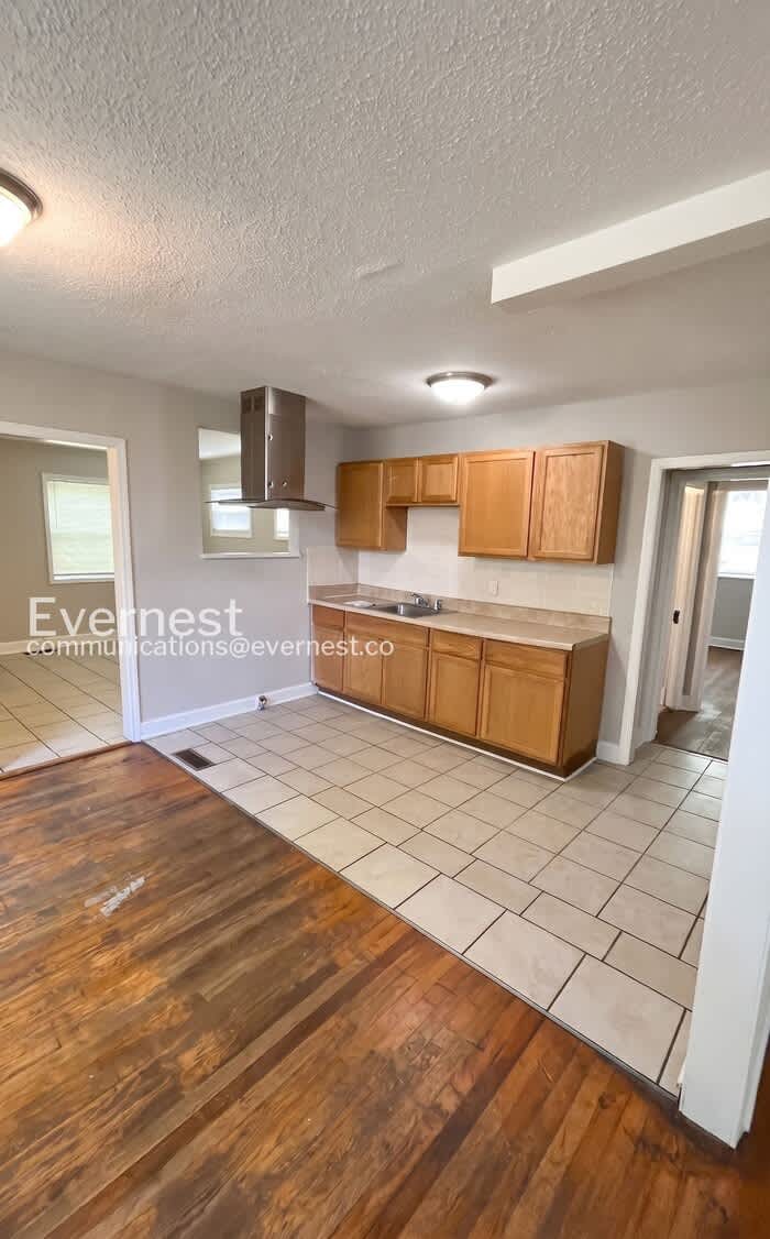 8504 3Rd Avenue North – photo 4