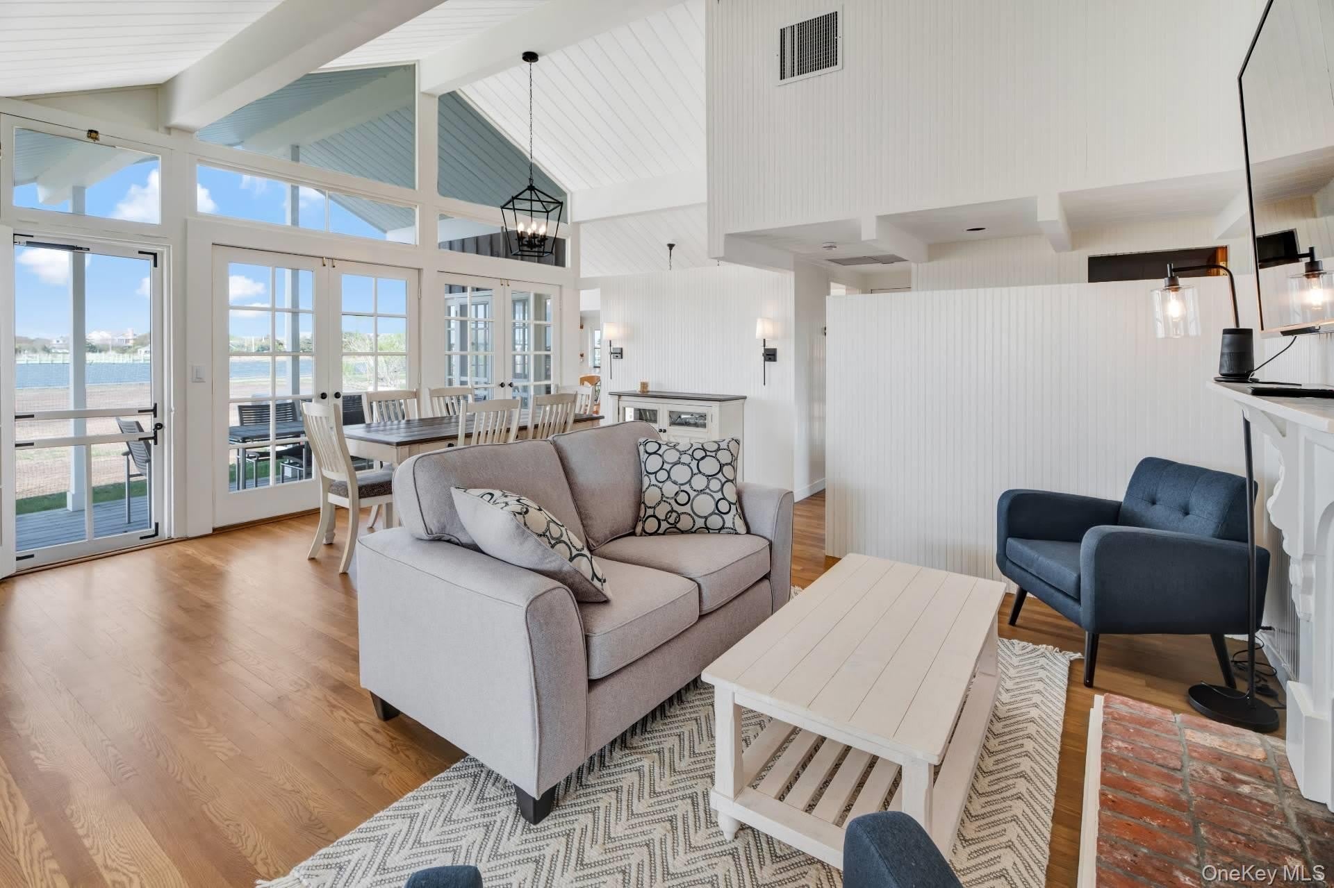 1 Waters Edge Drive – photo 5