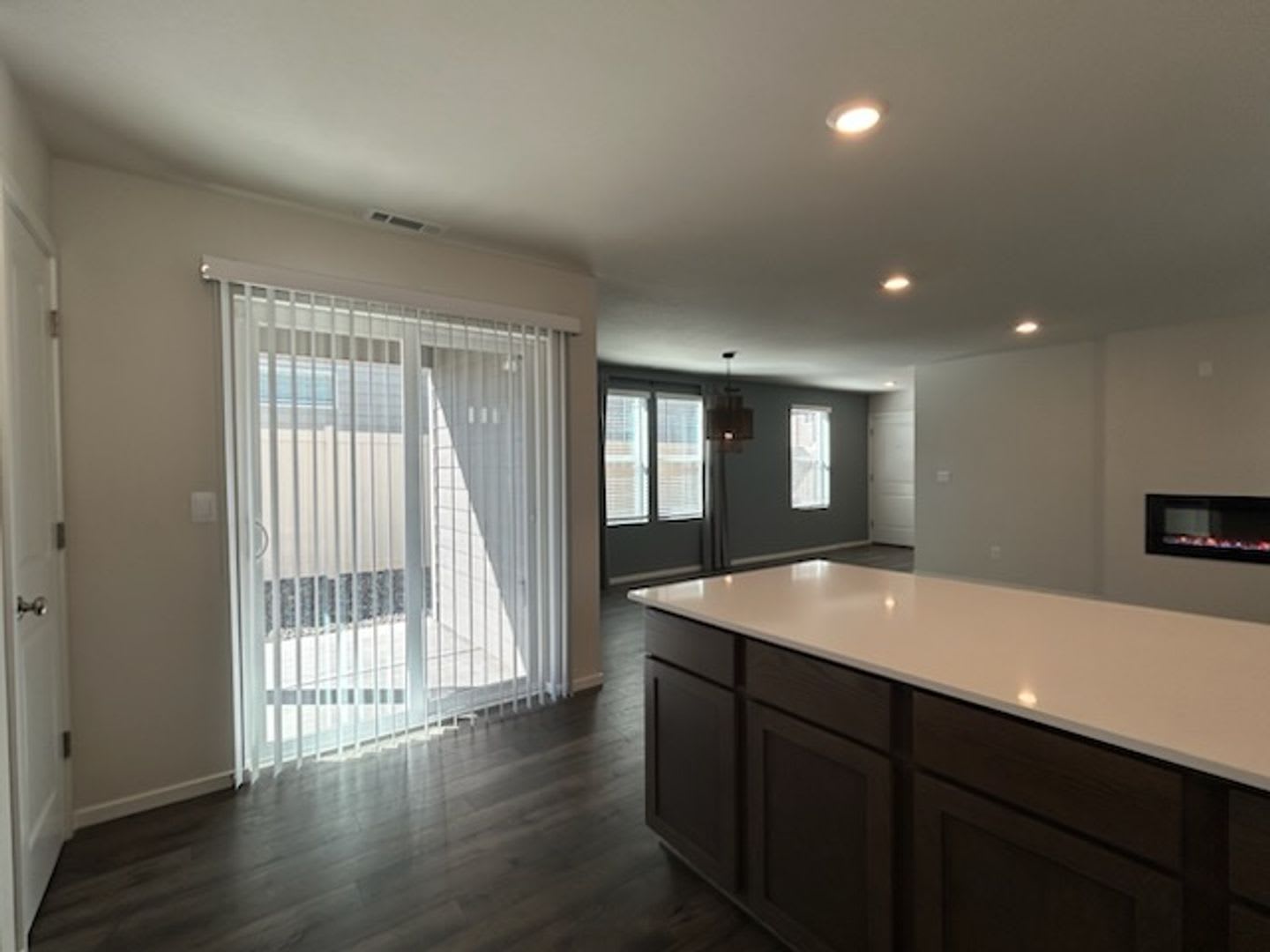 Brand New Beautiful 3 Bed 2 5 Ba Loft Fully Fenced Yard Upgraded Interior Features – photo 5