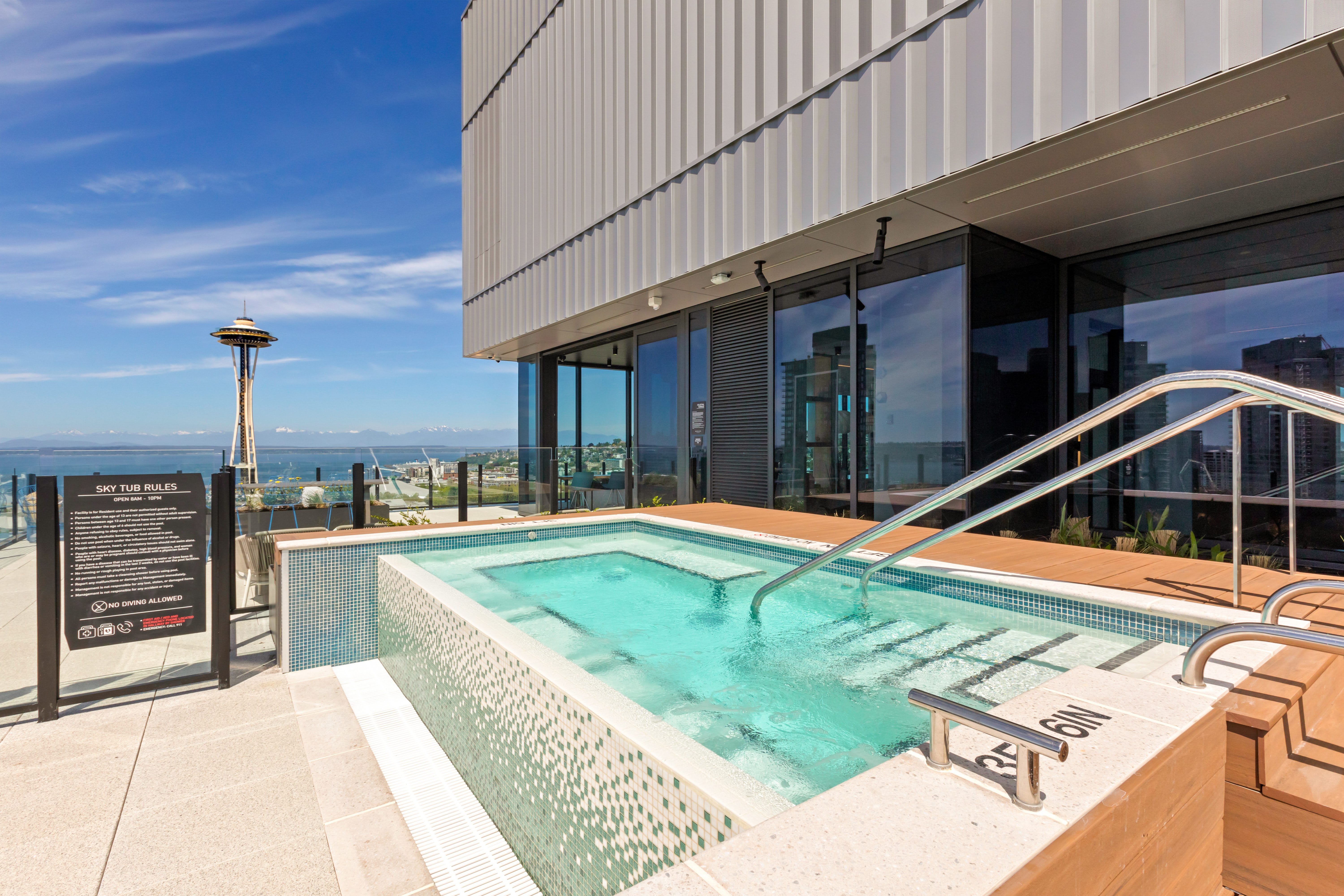 Skyglass Apartments – photo 1