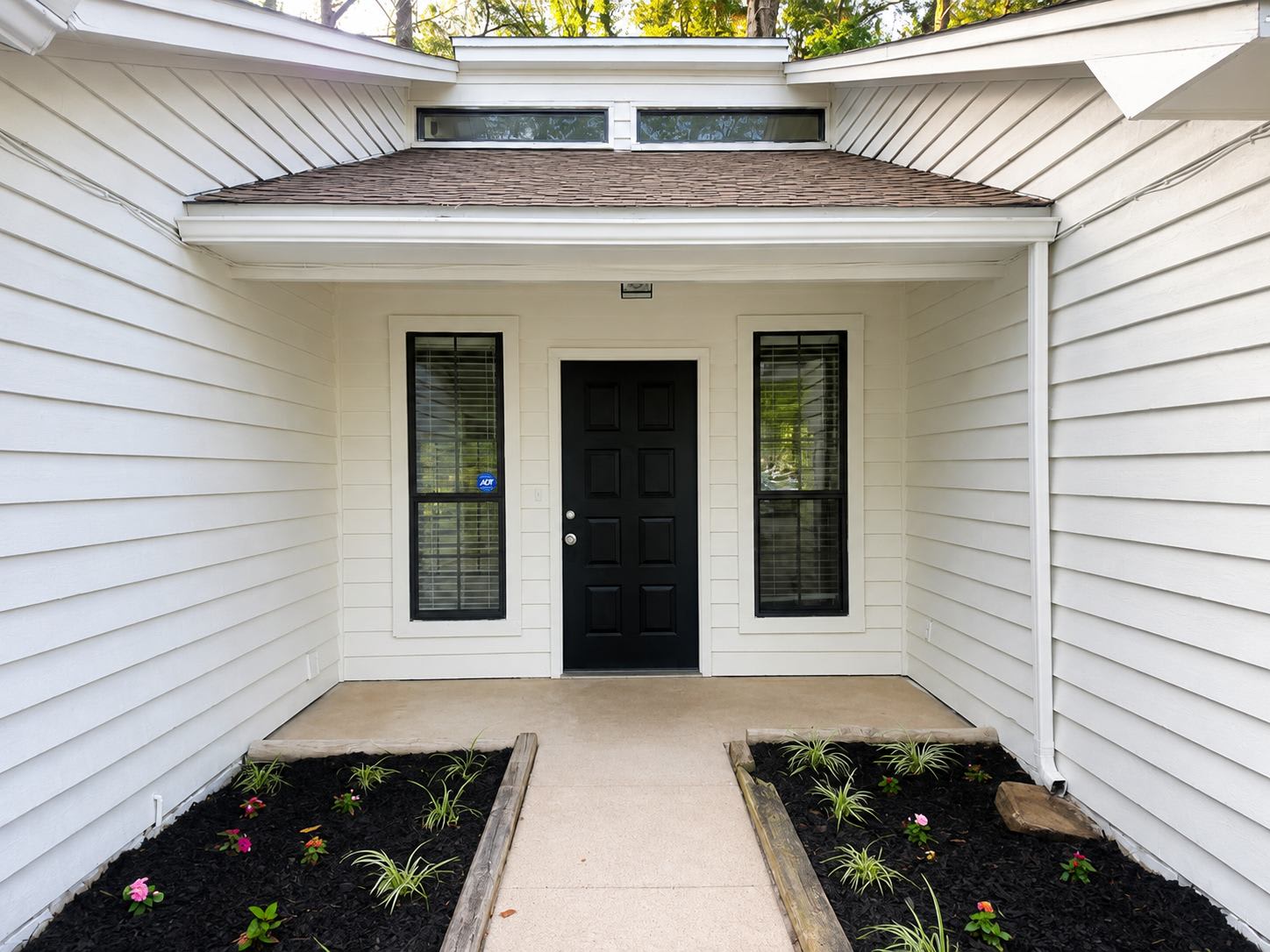 723 Prestwick Drive – photo 2