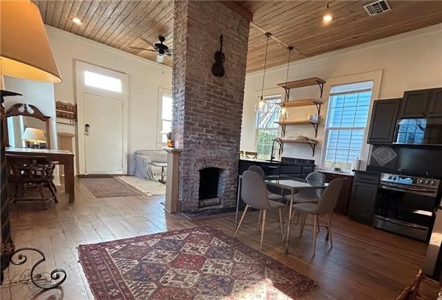 7713 Zimpel Street – photo 5