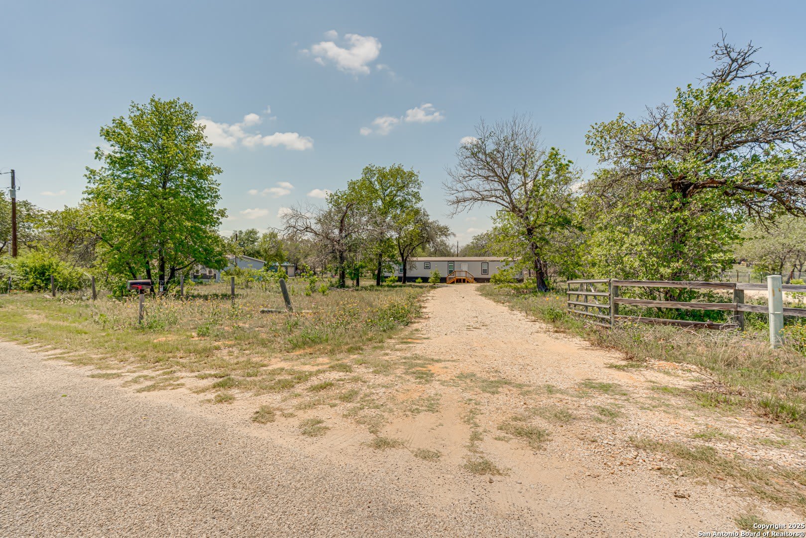 78 SPANISH OAK RD – photo 3