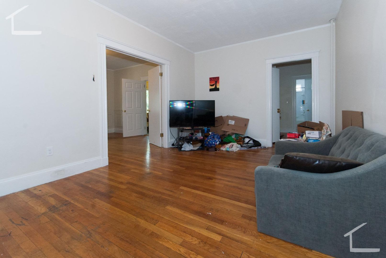 Gorgeous Brighton Townhouse (<$1000 per person!!) available 9/1/26 – photo 1