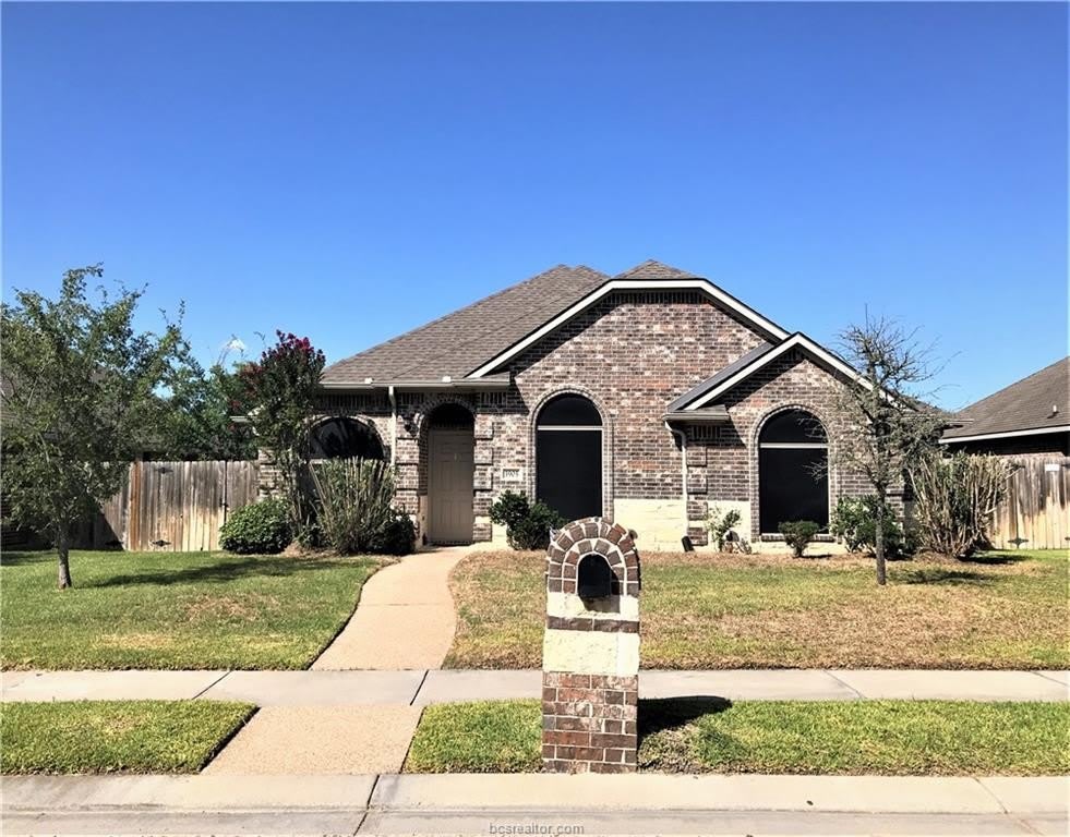 3905 Tournay Lane – photo 1