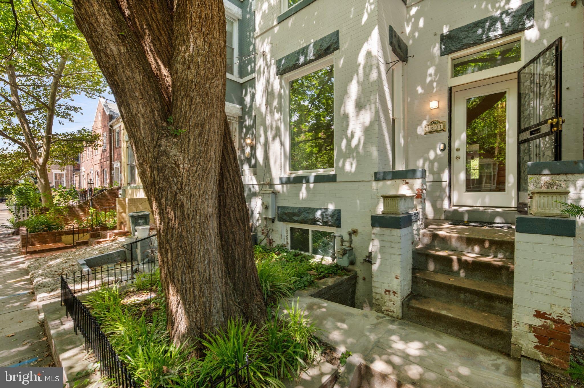 1631 MONROE Street NW – photo 2