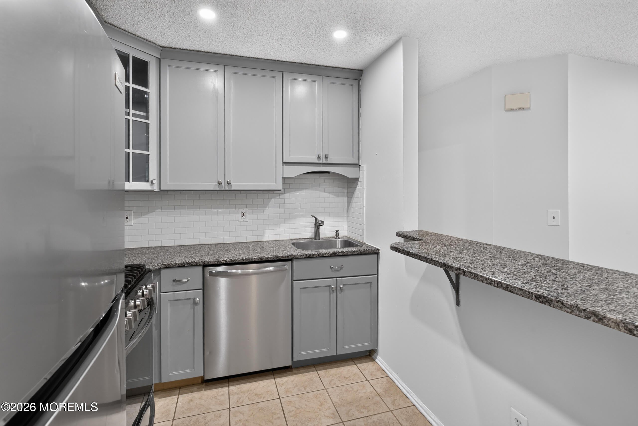 92 Des Moines Court – photo 2