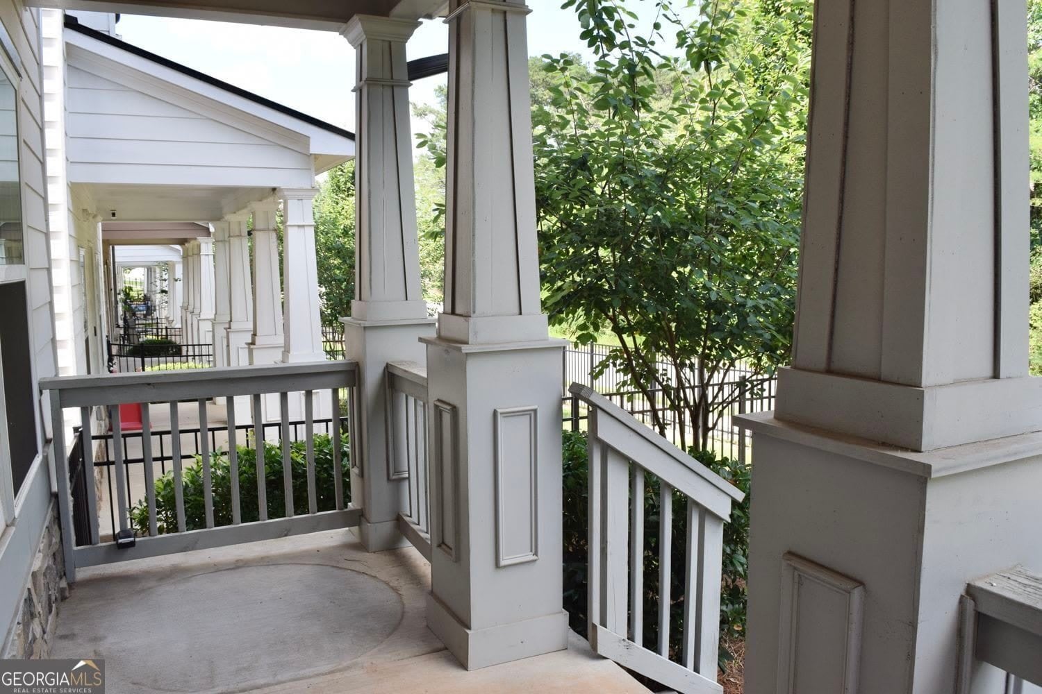 541 Ruths Drive – photo 2