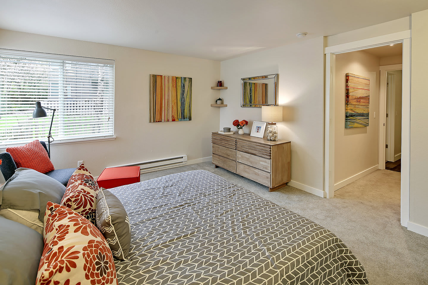 Starboard Apartments – photo 4