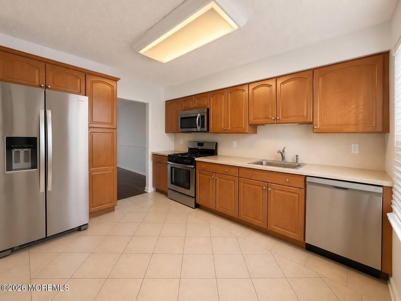 7 Stuart Drive – photo 1
