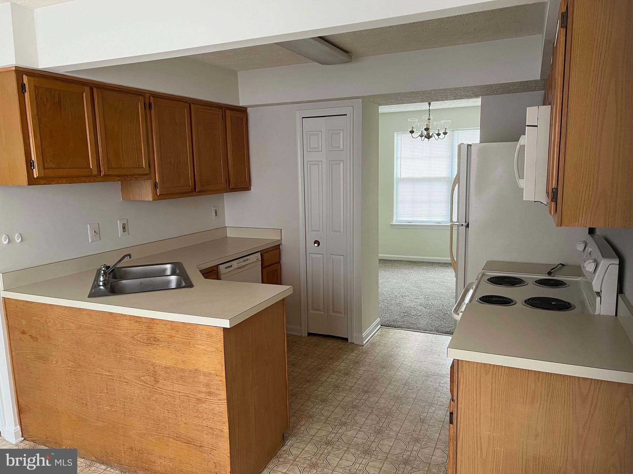 1520 MURRAY PLACE – photo 3
