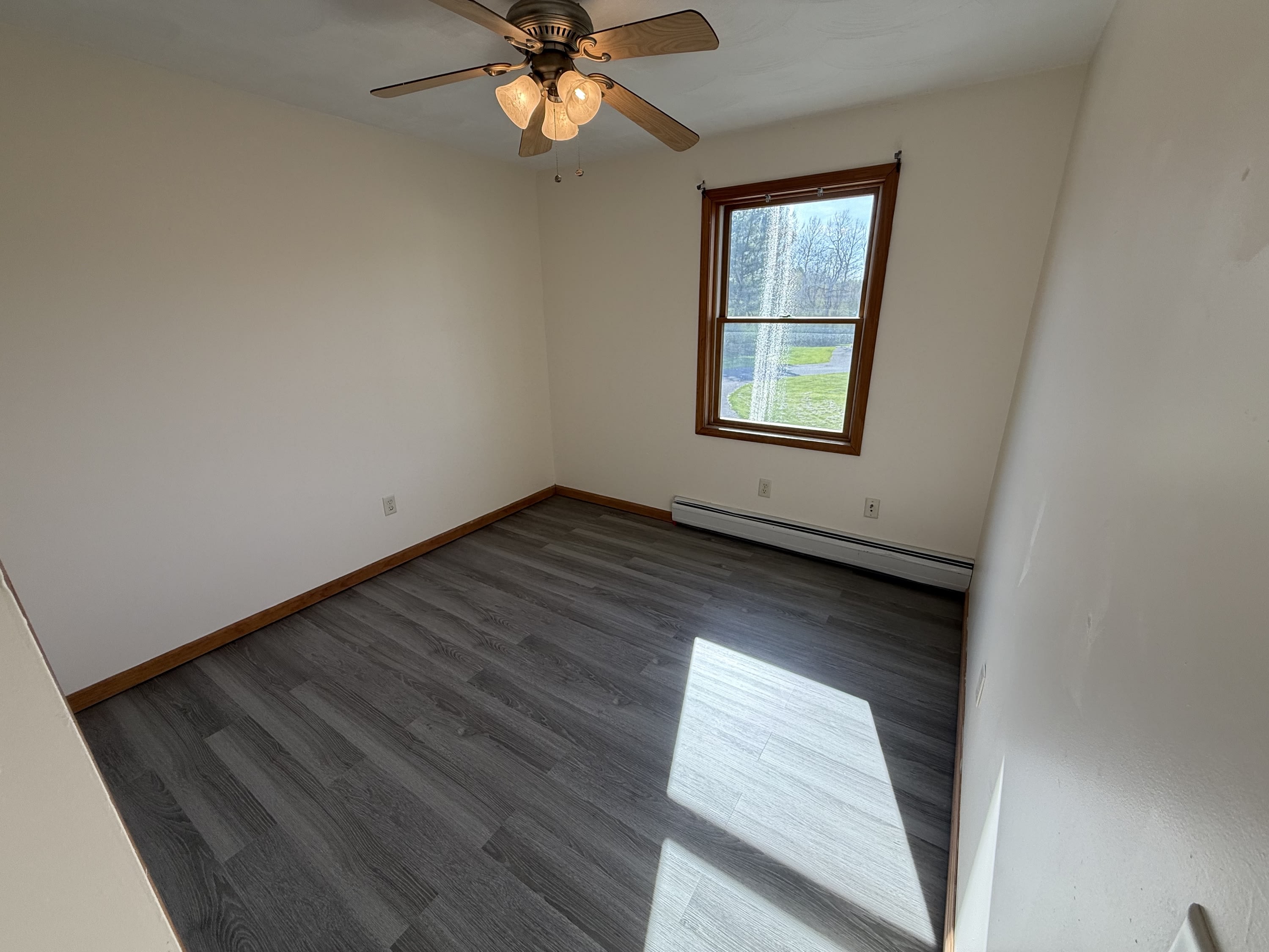90 Farrell Rd. Apt. B – photo 5