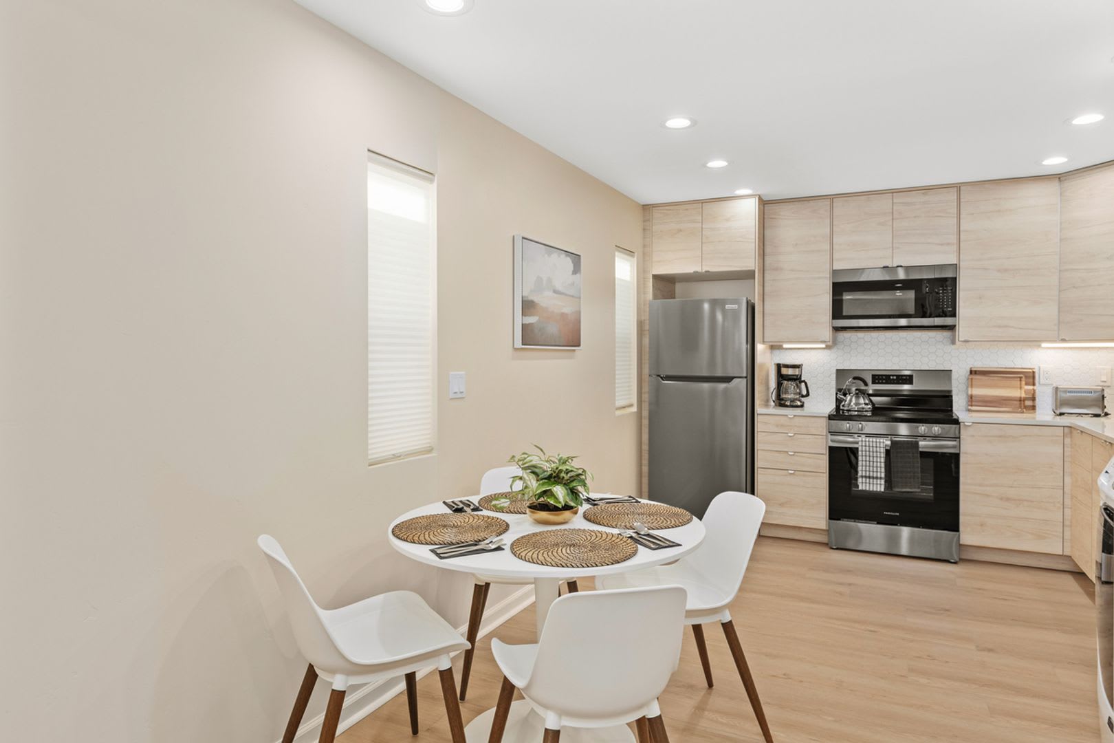 New built and fully furnished 2 bed 2. 5 baths in Point Loma – photo 5