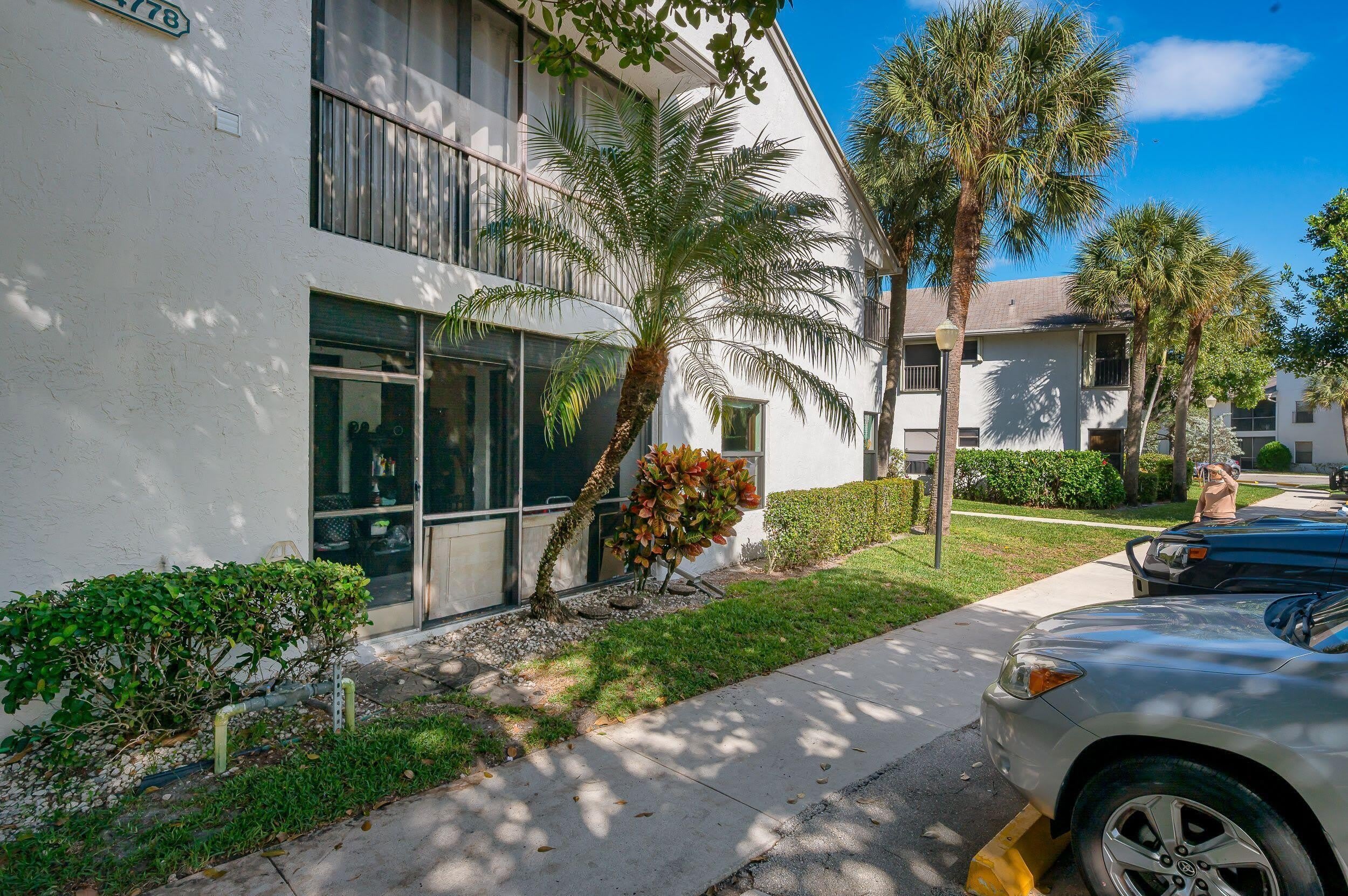 4772 NW 22nd Street – photo 4