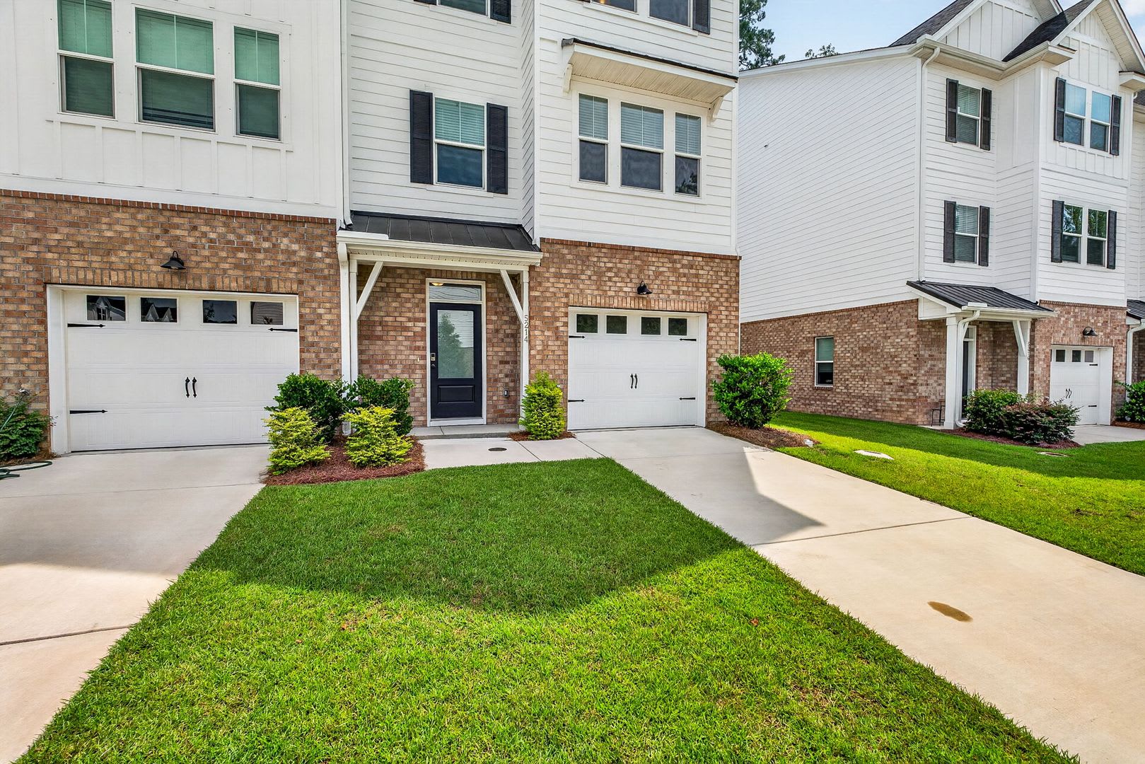 New Construction End-Unit Home in Wescott – photo 4