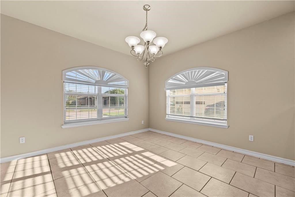6438 Hardwick Street – photo 3