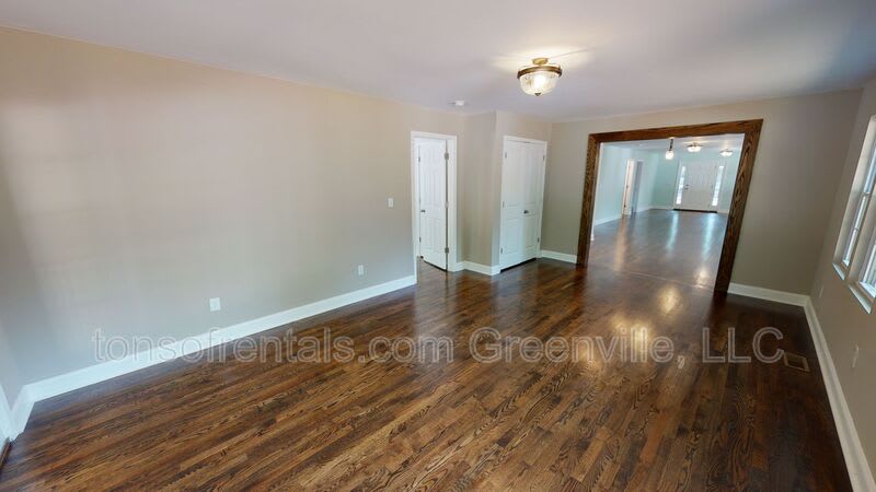 217 Brockman Avenue – photo 5