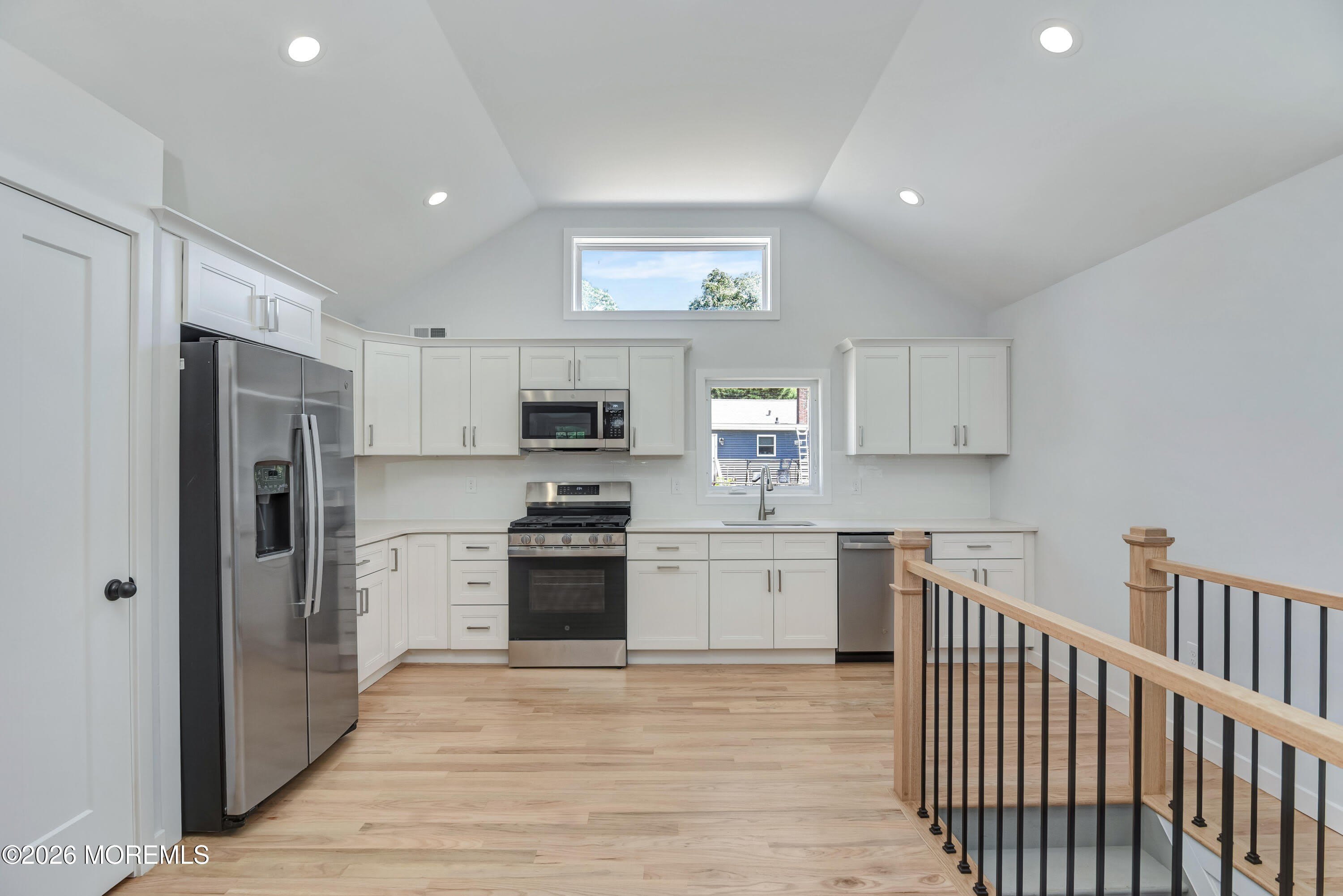 769 Cliffwood Avenue – photo 4