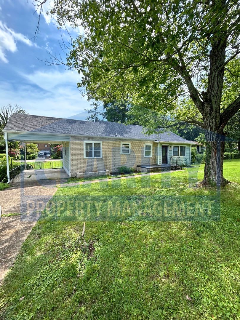 ***1/2 OFF 1ST MONTH'S RENT!!!*** – photo 2