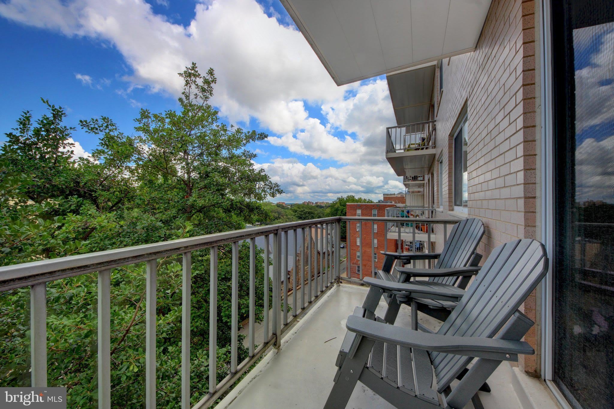 2829 CONNECTICUT Avenue NW – photo 5