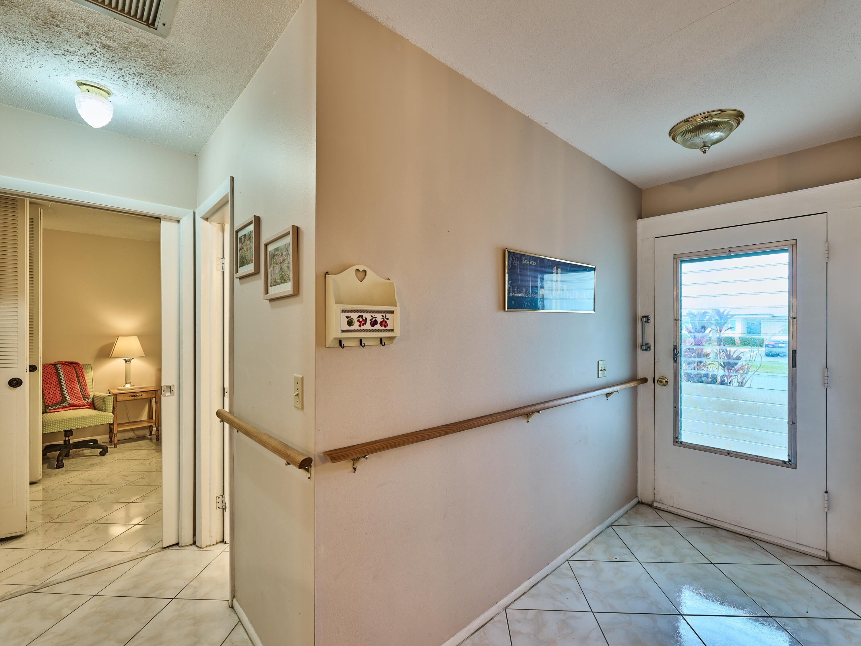 2804 Crosley Drive E – photo 4