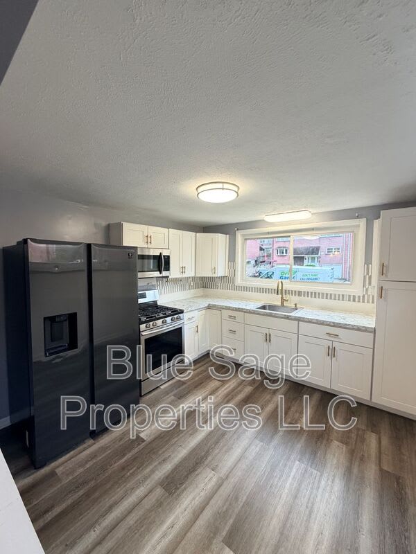2118 Valleyview Dr – photo 5