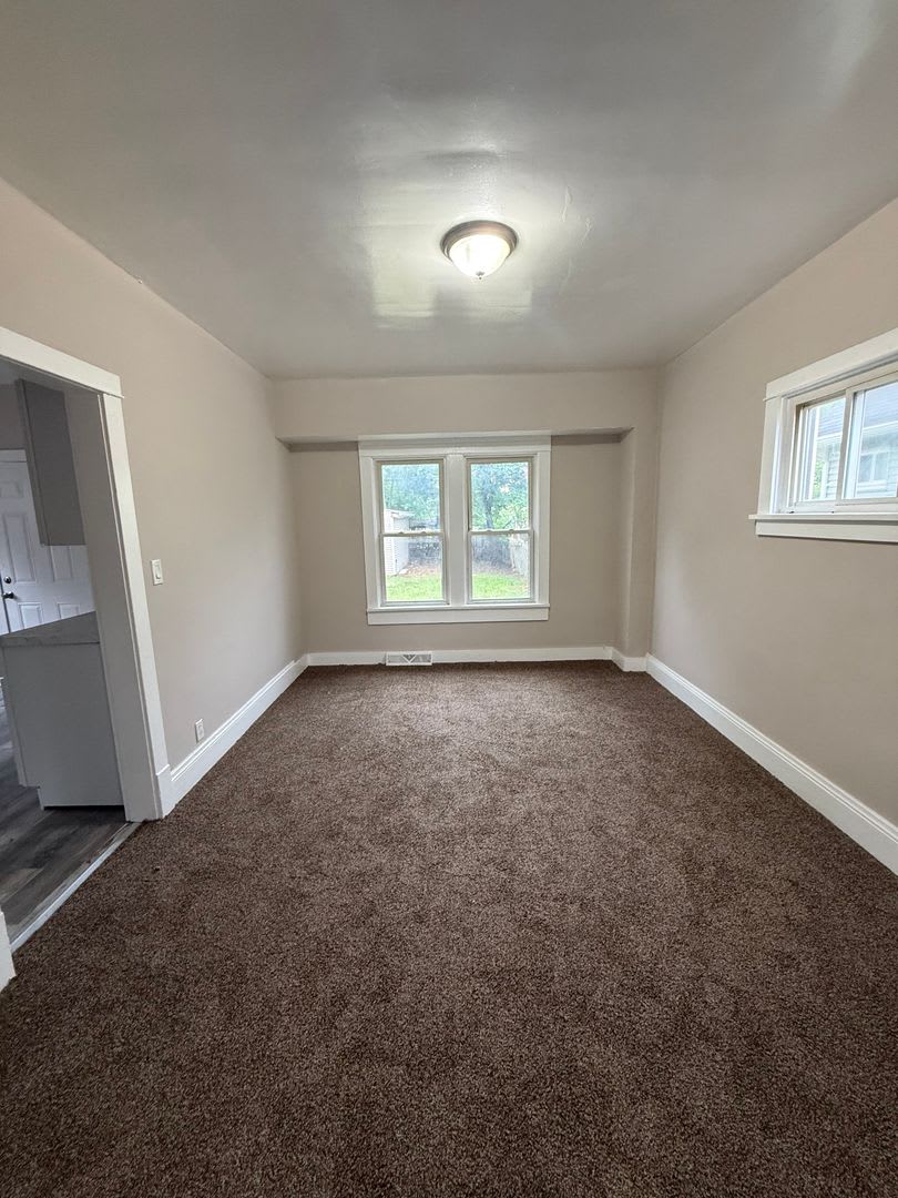 3bd Single Section 8 – photo 5