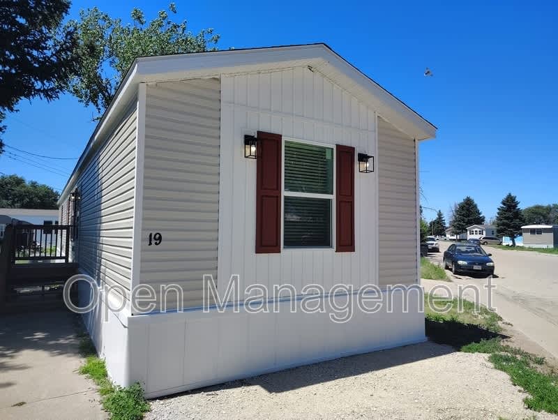 19 Erin Lane – photo 1